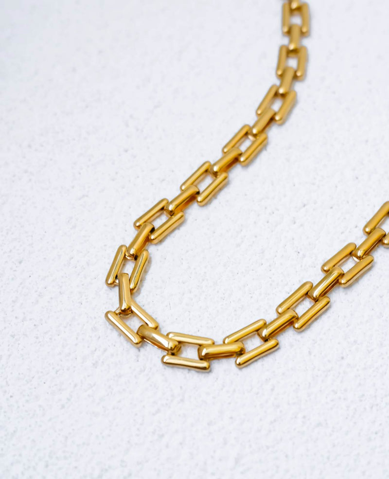 Eden Geometric Chunky Gold Necklace
