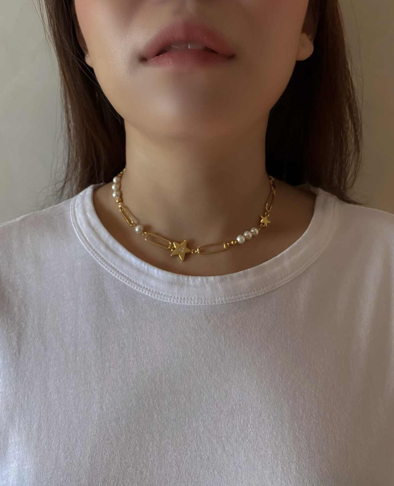 naomi-start-pearl-gold-choker-necklace