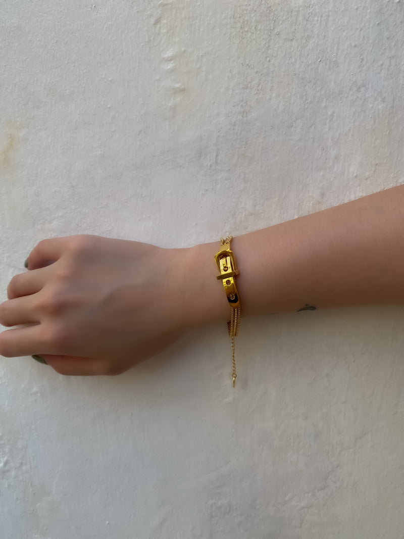 Poppy Belt Buckle Gold Bracelet