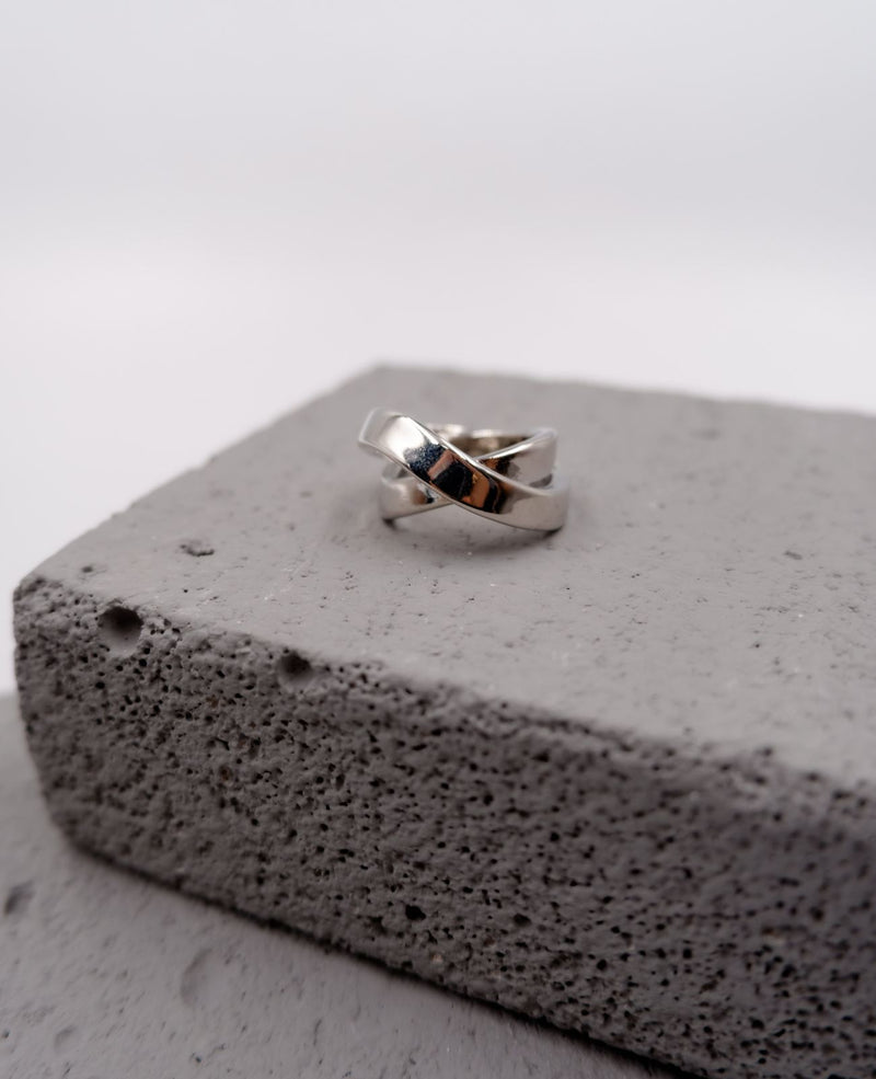 Alessandra Cross Stitch Silver Ring