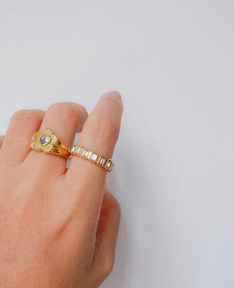Bailey Flower Signet Gold Ring