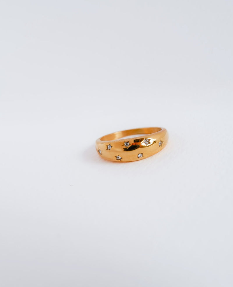 Stella Speckle Star Gold Ring