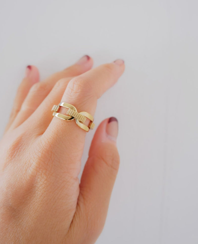 Lilah Buckle All Round Gold Ring