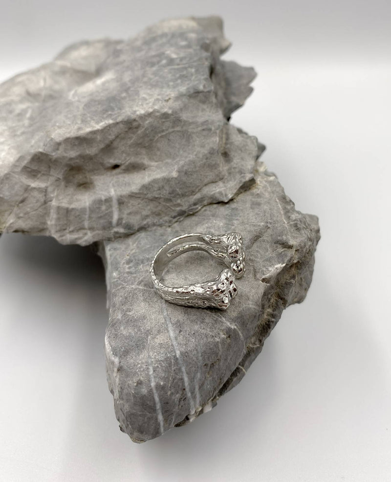 kaylee-claw-silver-ring